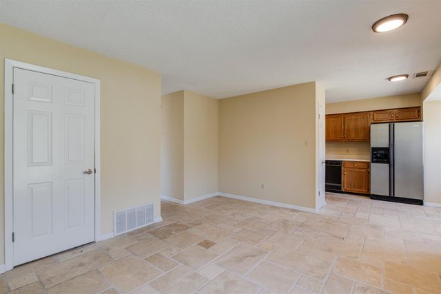 5818 BOBBITT DR, Bartlett, TN 38134