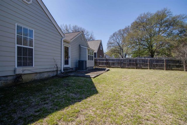 5818 BOBBITT DR, Bartlett, TN 38134