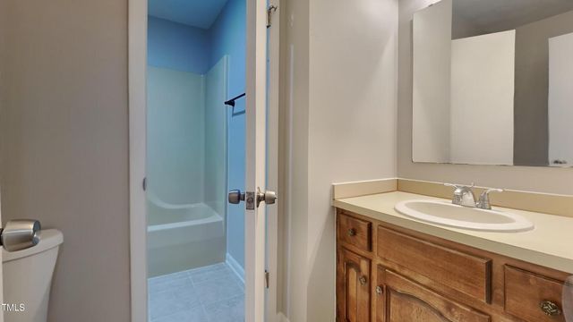 933 Creek Side, Fayetteville, NC 28303