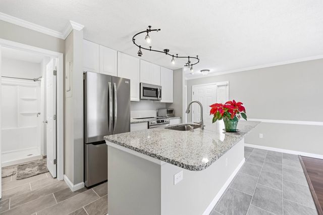 4338 Spa Dr Apt 703, Little River, SC 29566