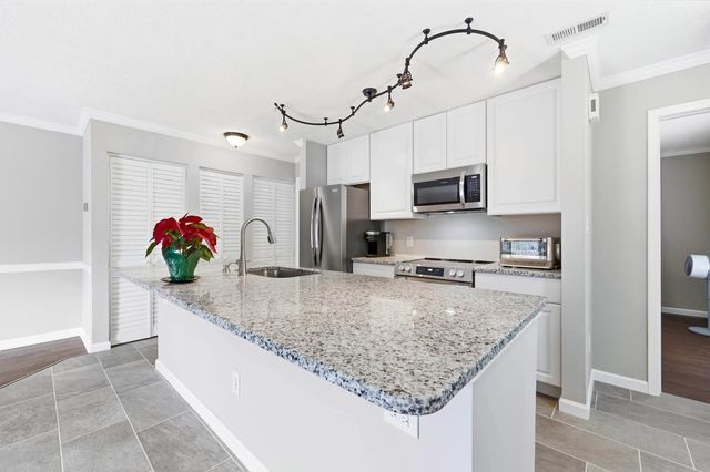 4338 Spa Dr Apt 703, Little River, SC 29566