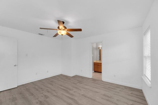 607 Garden Path CV, Round Rock, TX 78664