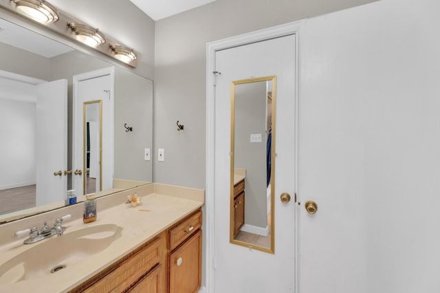 607 Garden Path CV, Round Rock, TX 78664