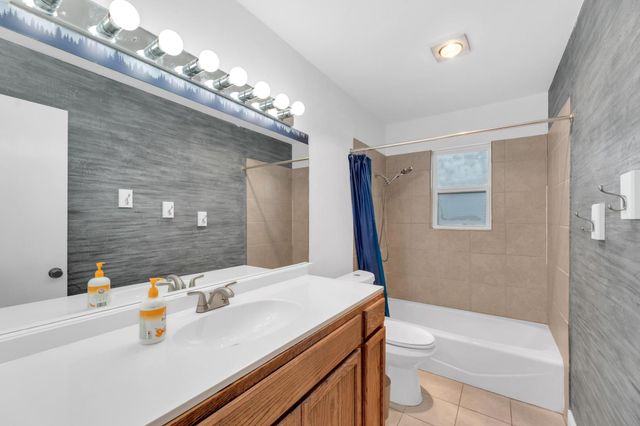 607 Garden Path CV, Round Rock, TX 78664