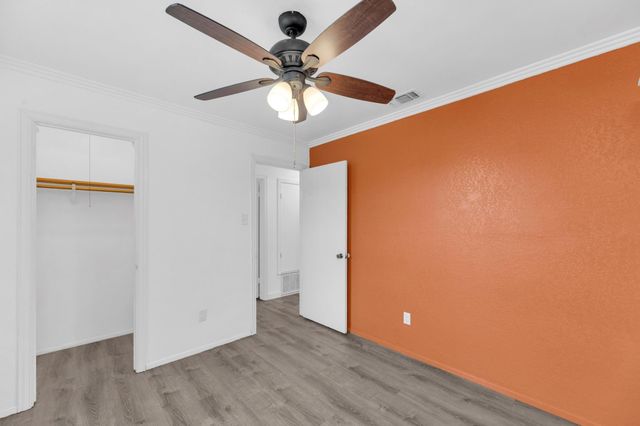 607 Garden Path CV, Round Rock, TX 78664