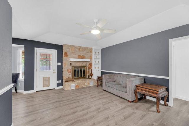 607 Garden Path CV, Round Rock, TX 78664