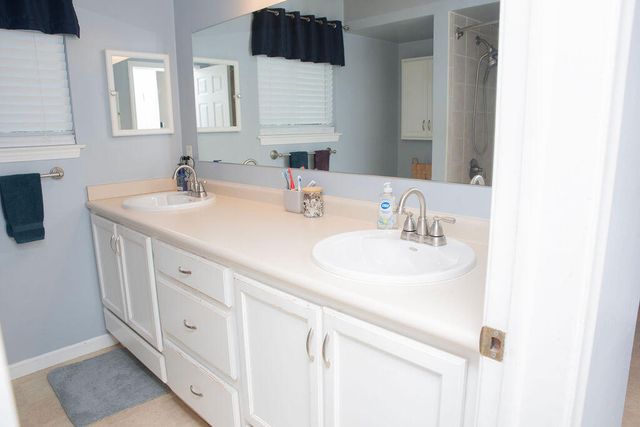 8905 Seminole, Redford, MI 48239