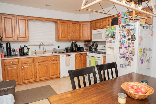 8905 Seminole, Redford, MI 48239