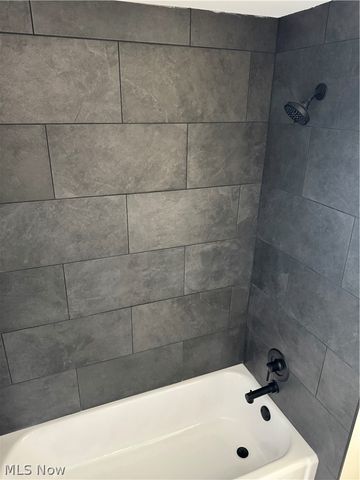 565 Irving Park Boulevard, Sheffield Lake, OH 44054