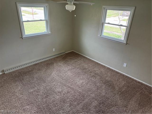 565 Irving Park Boulevard, Sheffield Lake, OH 44054