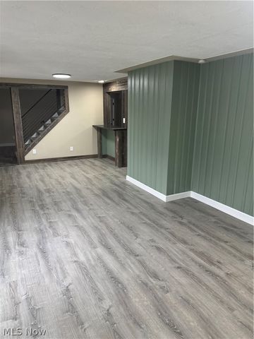 565 Irving Park Boulevard, Sheffield Lake, OH 44054