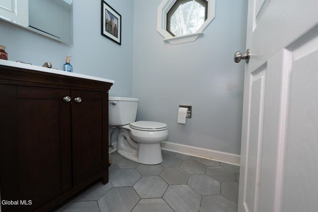 70 Pepperbush Place, Ballston Spa, NY 12020