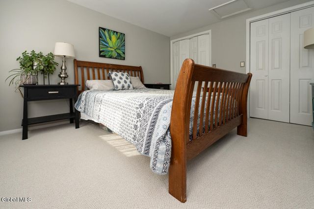 70 Pepperbush Place, Ballston Spa, NY 12020