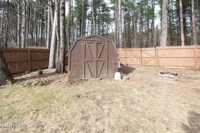 70 Pepperbush Place, Ballston Spa, NY 12020