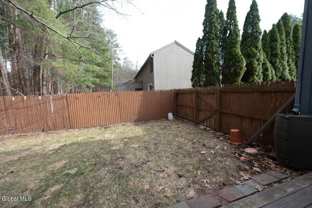 70 Pepperbush Place, Ballston Spa, NY 12020