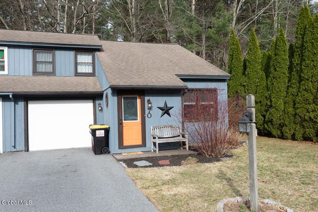 70 Pepperbush Place, Ballston Spa, NY 12020