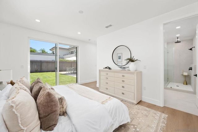 2861 59 Burgener, San Diego, CA 92110