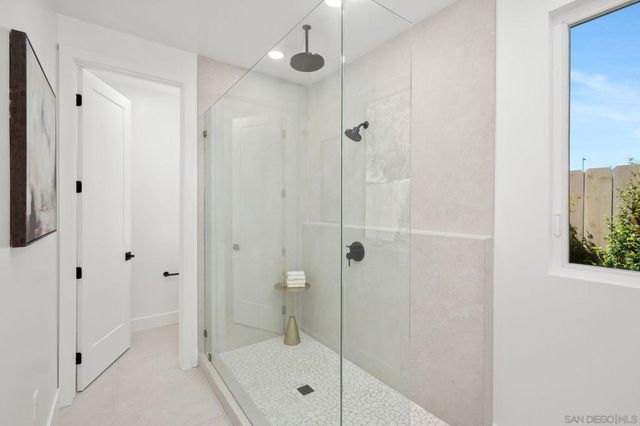 2861 59 Burgener, San Diego, CA 92110