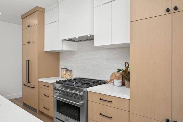 2861 59 Burgener, San Diego, CA 92110