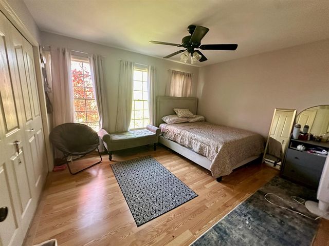 2101 Stonebridge Way, Canton, MI 48188
