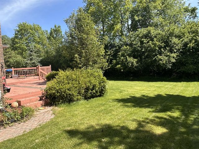 2101 Stonebridge Way, Canton, MI 48188