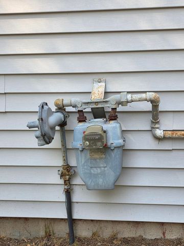 1702 Otsego Rd, St. Helen, MI 48656