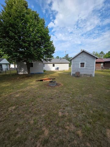 1702 Otsego Rd, St. Helen, MI 48656