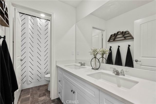 16736 Petrus Lane, Fontana, CA 92336