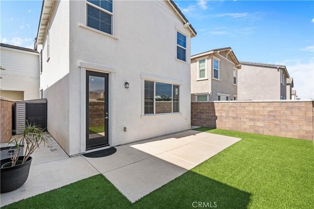 16736 Petrus Lane, Fontana, CA 92336