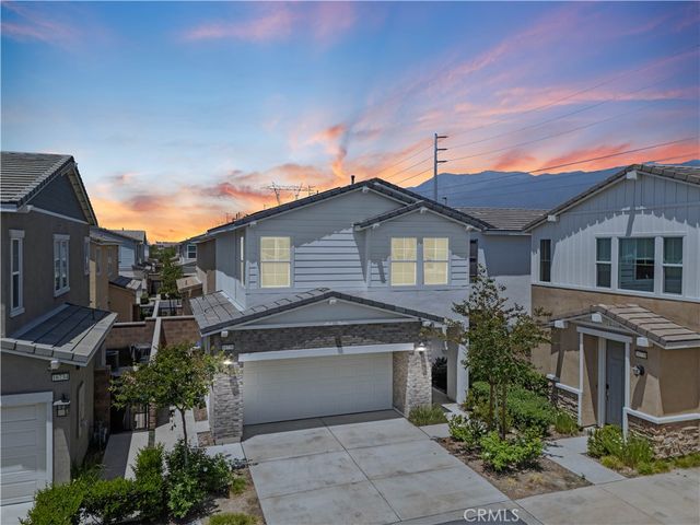 16736 Petrus Lane, Fontana, CA 92336