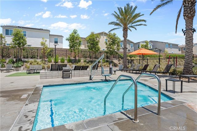 16736 Petrus Lane, Fontana, CA 92336