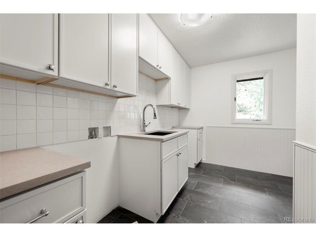 1341 Tall Pines Dr, Estes Park, CO 80517