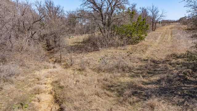 2263 S Main Street, Gordon, TX 76453