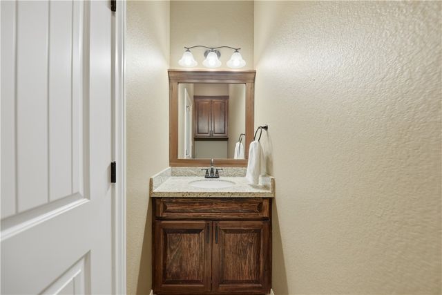 110 Windy Acres Road, Brenham, TX 77833