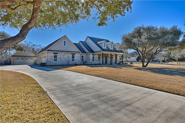 110 Windy Acres Road, Brenham, TX 77833