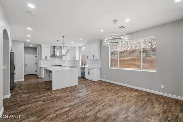 23306 N 40TH Place, Phoenix, AZ 85050