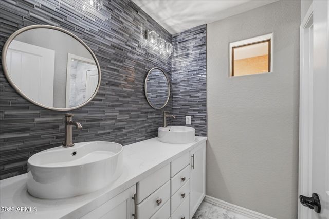 23306 N 40TH Place, Phoenix, AZ 85050