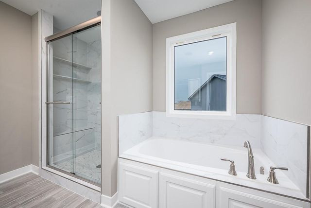 1528 N 157th Lane, Basehor, KS 66007