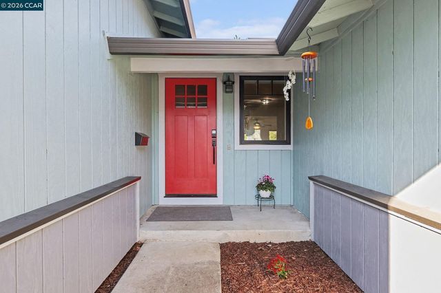 837 Marie Ave, Martinez, CA 94553