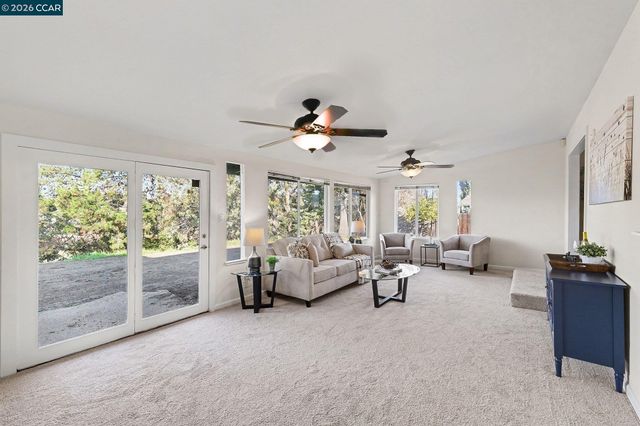 837 Marie Ave, Martinez, CA 94553