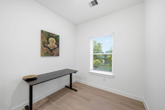 11621 Waldemar Drive, Houston, TX 77077