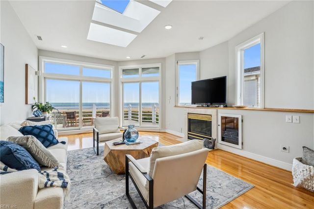 6804 Ocean Front Ave # A, Virginia Beach, VA 23451