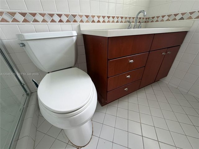 1420 Baracoa Avenue, Coral Gables, FL 33146