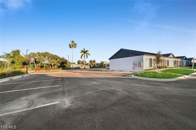 4502 Orchid BLVD 102, Cape Coral, FL 33904