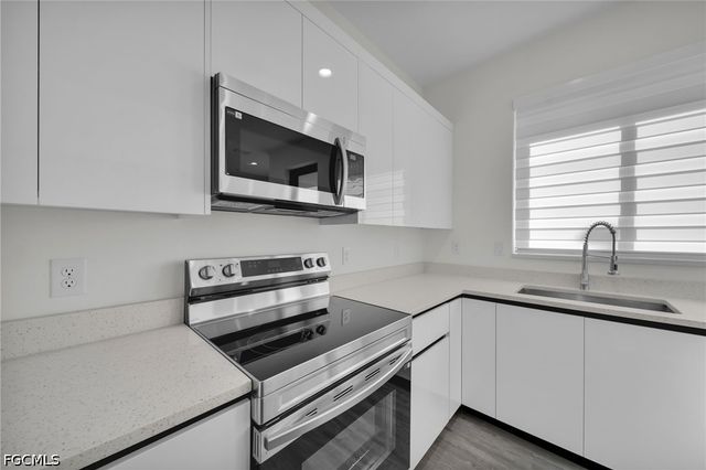 4502 Orchid BLVD 102, Cape Coral, FL 33904