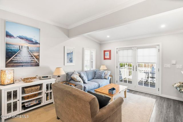 32 Kearney Avenue, Seaside Heights, NJ 08751