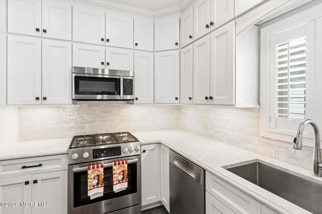 32 Kearney Avenue, Seaside Heights, NJ 08751