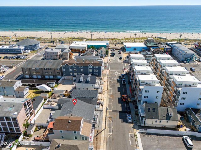 32 Kearney Avenue, Seaside Heights, NJ 08751