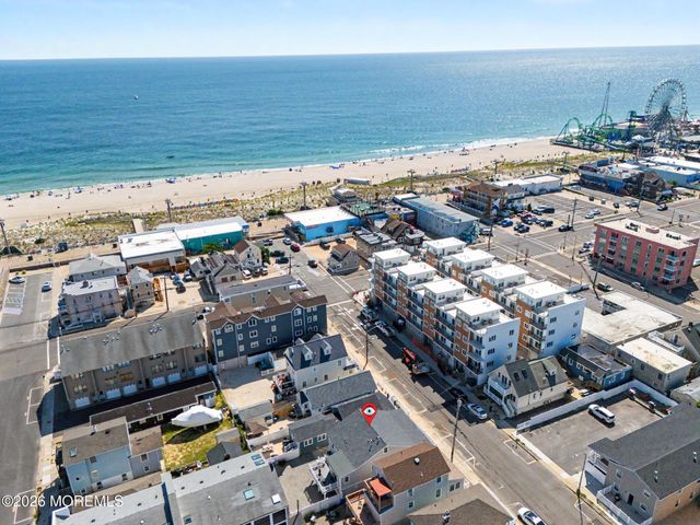 32 Kearney Avenue, Seaside Heights, NJ 08751