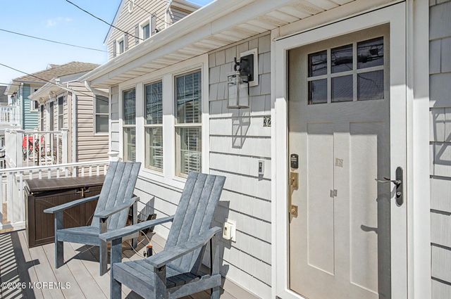 32 Kearney Avenue, Seaside Heights, NJ 08751